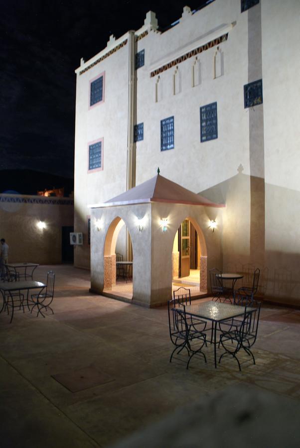 Riad Les Jardins De Tafraoute Foum Mharech Exteriör bild